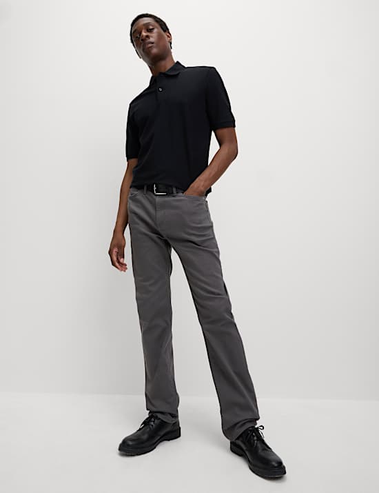 Straight Fit Stretch Jeans