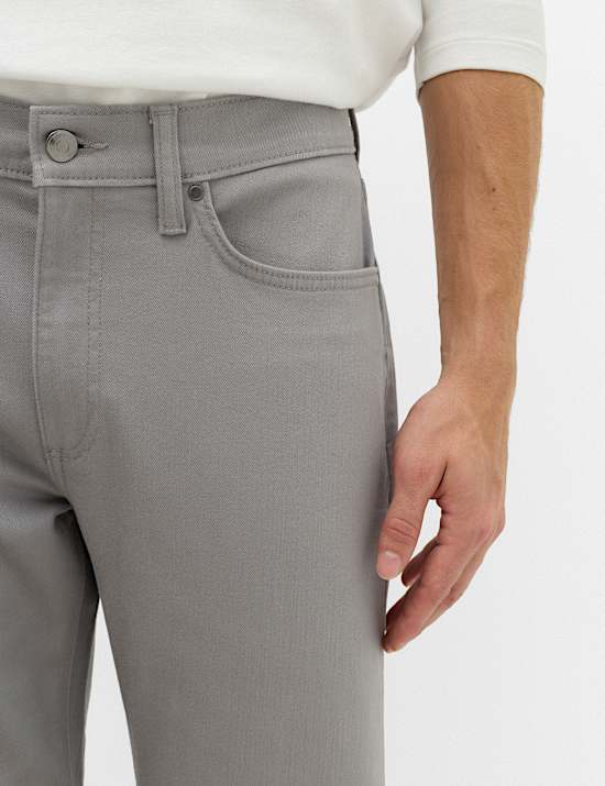 Straight Fit Stretch Jeans
