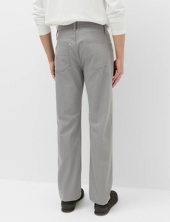 Straight Fit Stretch Jeans
