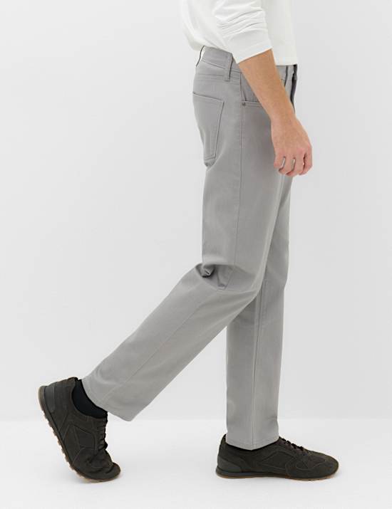Straight Fit Stretch Jeans
