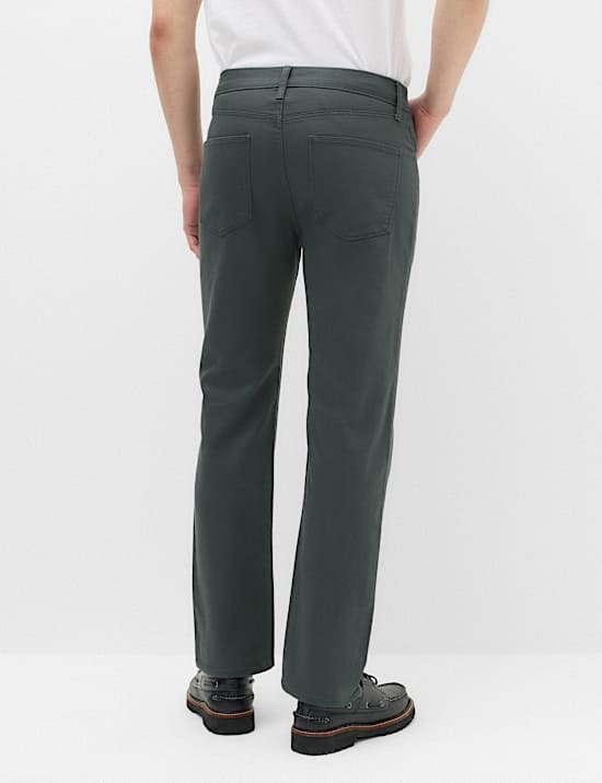 Straight Fit Stretch Jeans