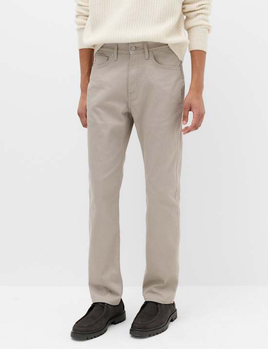 Straight Fit Stretch Jeans