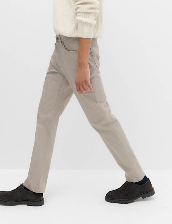 Straight Fit Stretch Jeans