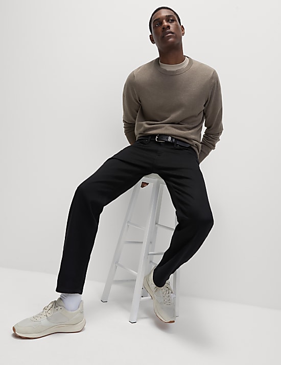 Straight Fit Stretch Jeans