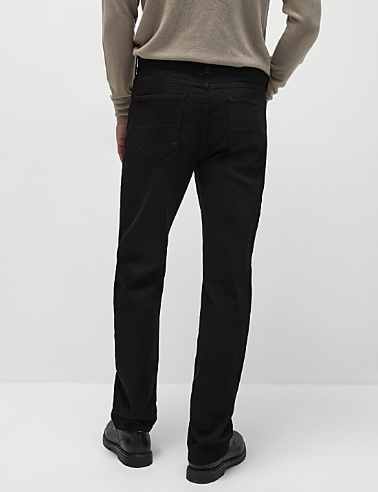 Loose Fit Stretch Jeans