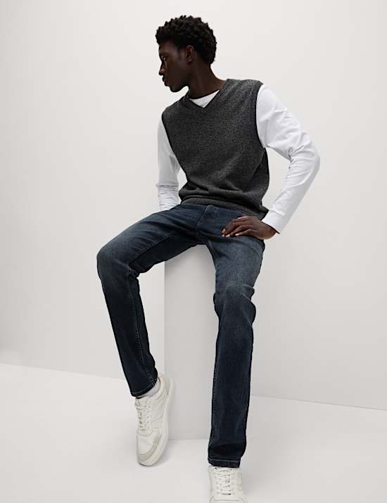 Stretch-Jeans mit Vintage-Waschung und schmaler Passform