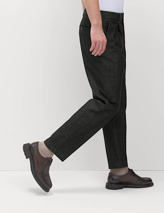 Tapered Fit Smart Pleat Jeans