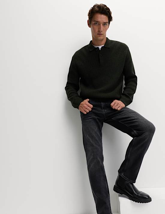 Straight Fit Stretch Jeans