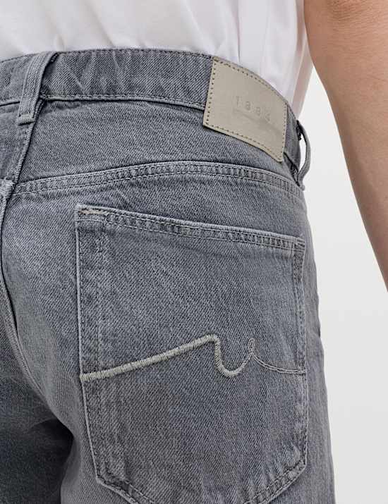 &Uacute;zk&eacute; strečov&eacute; dž&iacute;ny s 5 kapsami