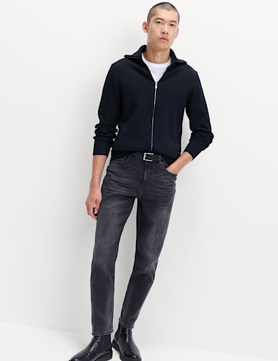 Tapered Fit Stretch Jeans