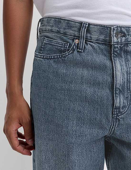 Loose Fit Rigid Denim Jeans