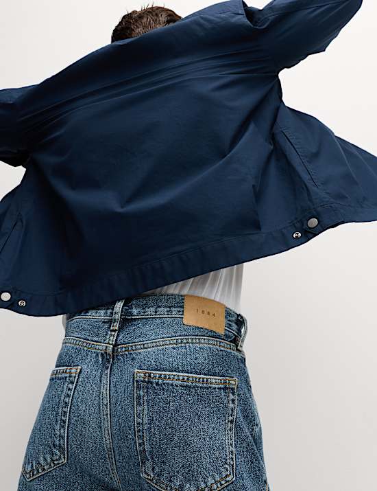 Jeans aus Twill-Denim mit bequemer Passform