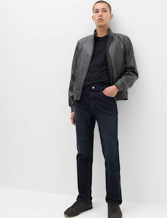 Jeans de corte recto el&aacute;sticos y c&oacute;modos