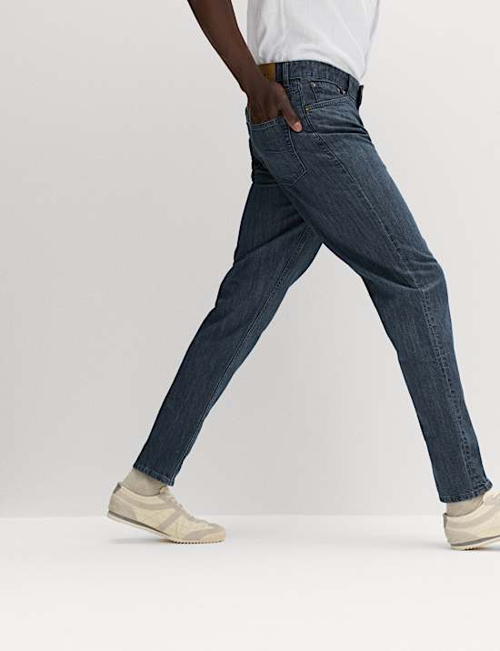 Tapered Fit Lightweight Jeans with Linen