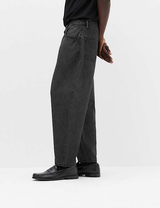 Barrel Fit Jeans