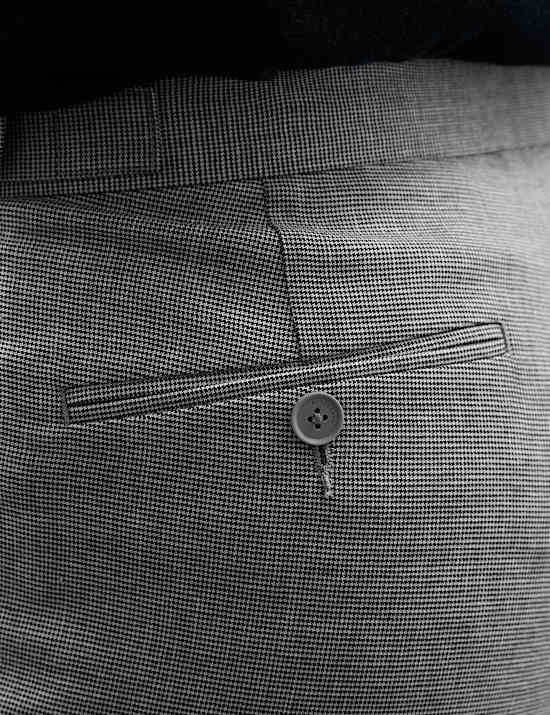Tapered Fit Single Pleat Trousers with Linen