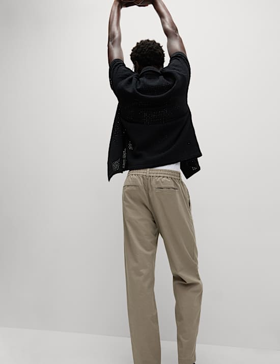 Elastyczne spodnie o zwężanym kroju z mieszanki bawełny i lnu