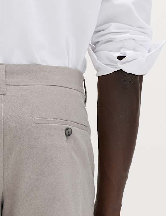 Loose Fit Stretch Chino Shorts