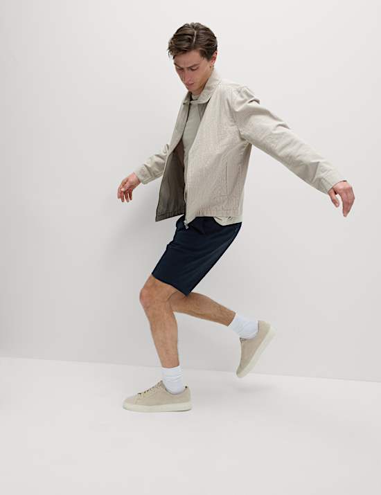 Single Pleat Stretch Chino Shorts