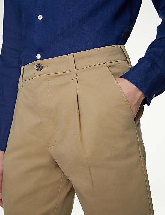 Single Pleat Stretch Chino Shorts