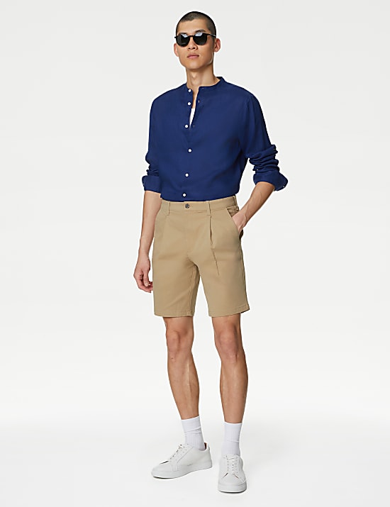Single Pleat Stretch Chino Shorts