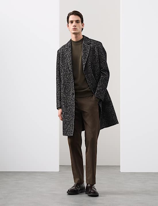 Εξαιρετικά ελαφρύ παντελόνι chino με κανονική εφαρμογή