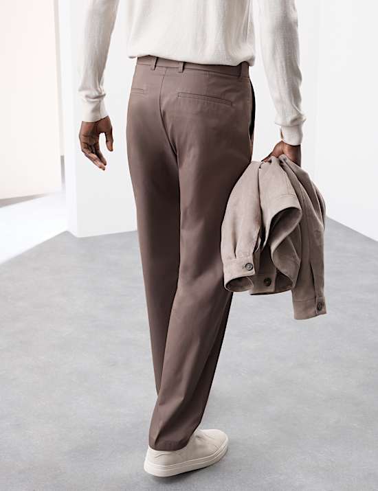 Tapered Fit Super Lightweight Chinos