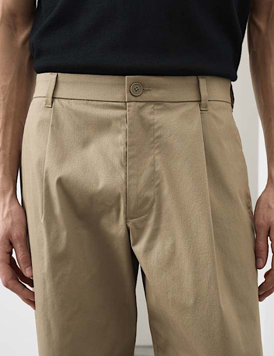 Tapered Fit Super Lightweight Chinos