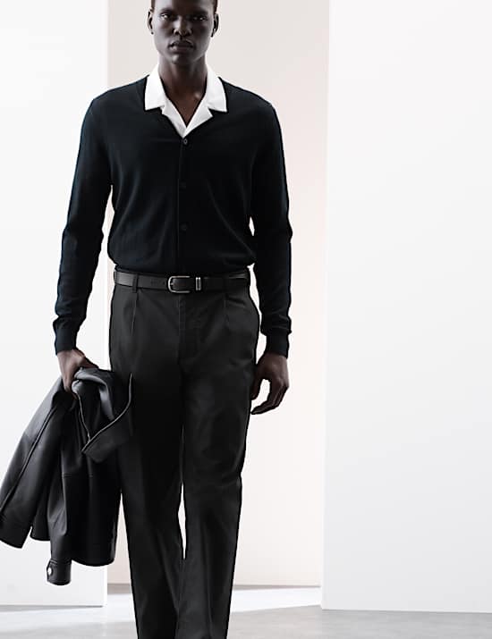 Tapered Fit Super Lightweight Chinos