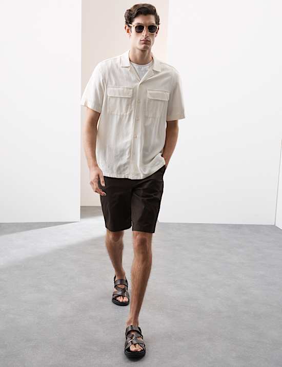 Regular Fit Super Lightweight Chino Shorts