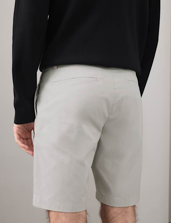 Regular Fit Super Lightweight Chino Shorts