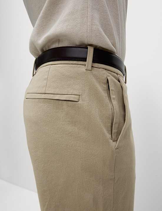 De ultieme regular-fit chino