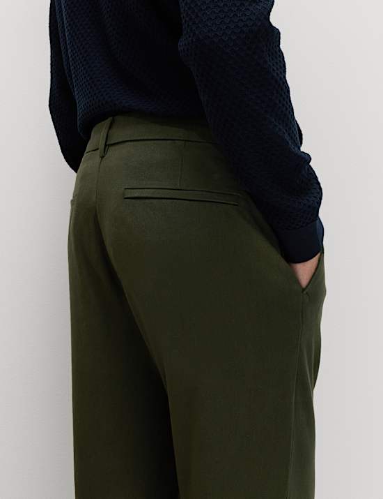 The Ultimate Regular Fit Chinos