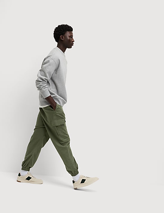 &Pi;&alpha;&nu;&tau;&epsilon;&lambda;ό&nu;&iota; cargo &mu;&epsilon; &beta;έ&lambda;&kappa;&rho;&omicron; &kappa;&alpha;&iota; &sigma;&tau;&epsilon;&nu;ή &epsilon;&phi;&alpha;&rho;&mu;&omicron;&gamma;ή