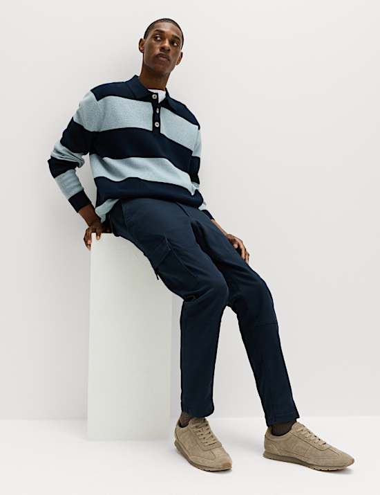 Tapered Fit Stretch Cargo Trousers