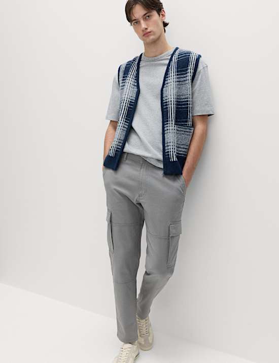 Tapered Fit Stretch Cargo Trousers