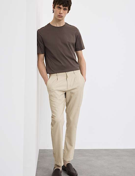 Tapered Fit Textured Dobby Pleat Front Chinos
