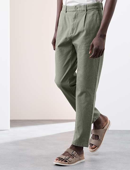 Regular Fit Textured Dobby Pleat Front Chinos