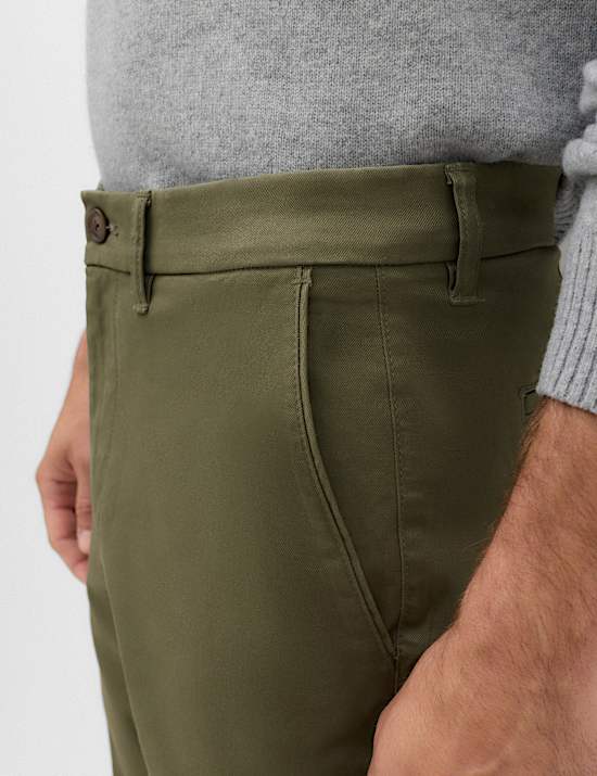 Chino coupe standard en serg&eacute;
