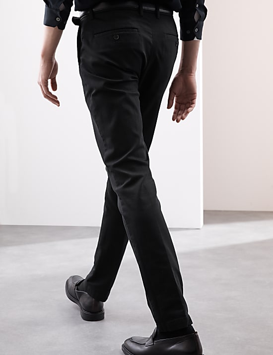 Włoskie chinosy o kroju slim fit