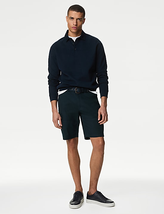 Short cargo 100 % coton textur&eacute; ind&eacute;chirable avec ceinture