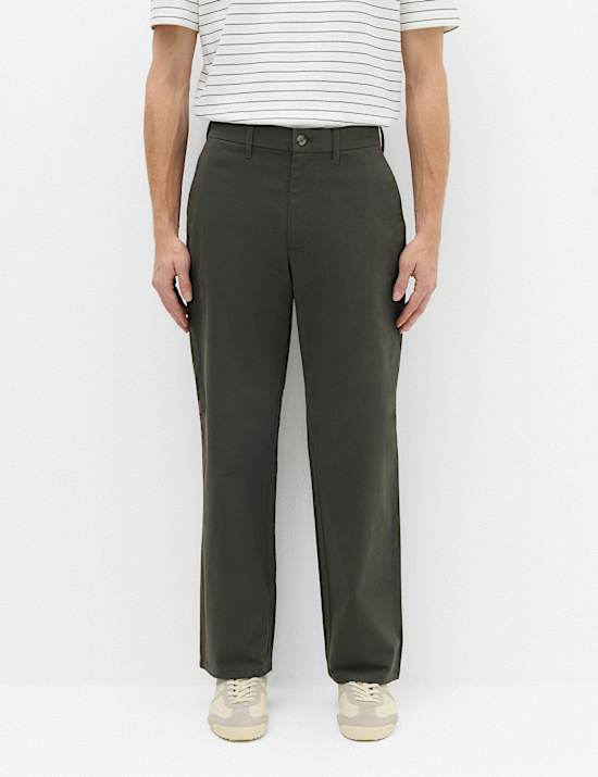 Loose Fit Stretch Chinos