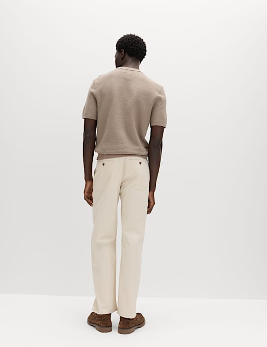 Loose Fit Stretch Chinos