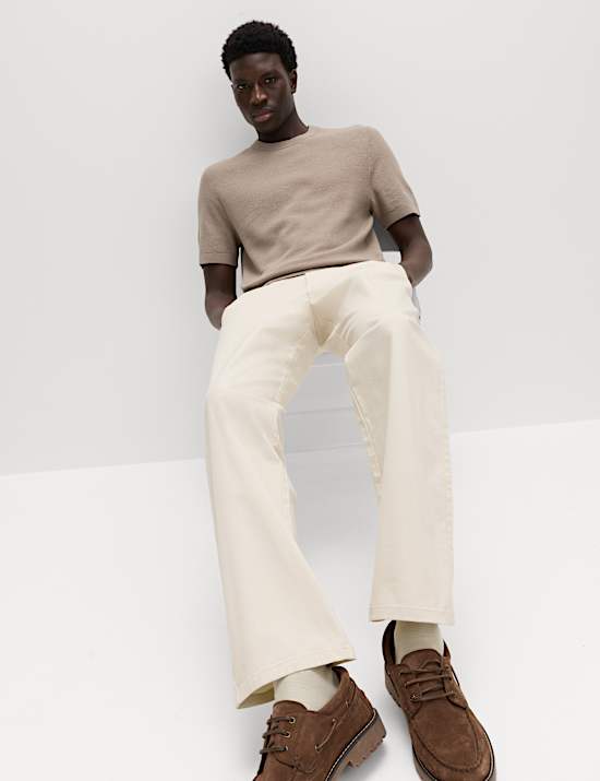 Loose Fit Stretch Chinos