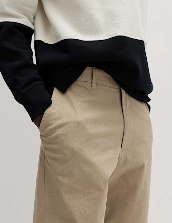Loose Fit Stretch Chinos