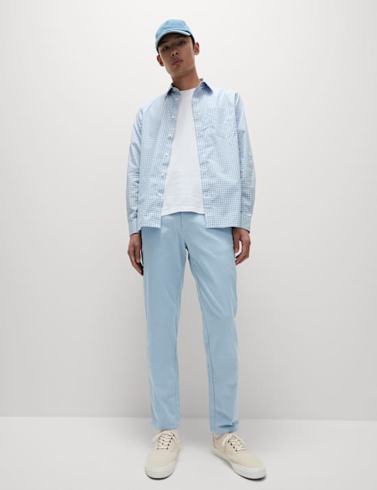Chino coupe cintrée en tissu extensible
