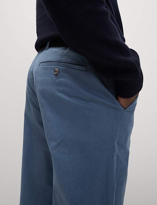 Regular Fit Stretch Chinos