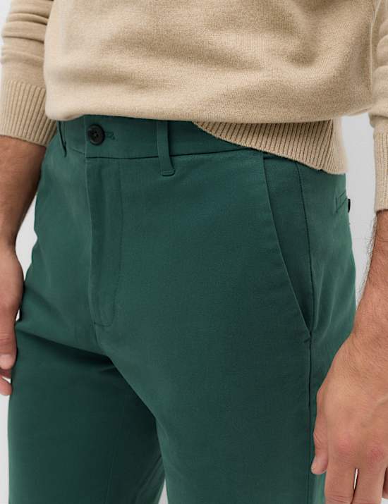 Chinos coupe standard en tissu extensible