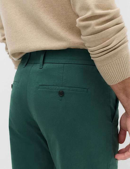 Chinos coupe standard en tissu extensible