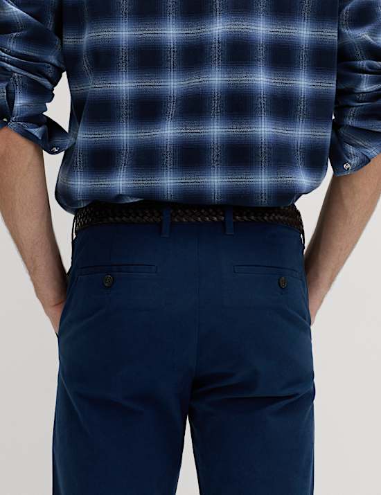 Chinos coupe standard en tissu extensible